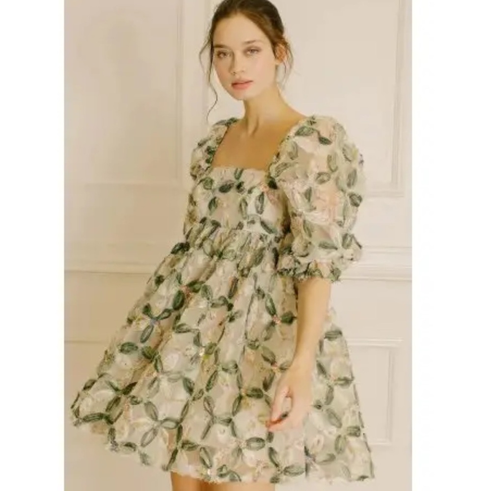 Storia babydoll puff sleeve textured mini dress